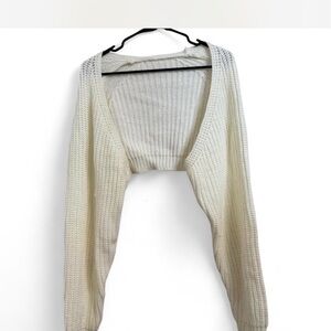 Elegant Cream Women's Cropped Sweater